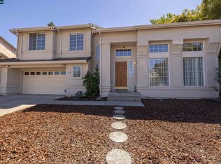 8940 Redwater Dr, Antelope, CA