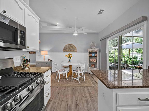 5th image of 1931 Herbscenta Ln