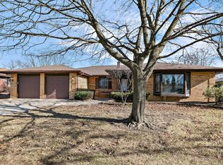 125 S Knollwood Dr, Schaumburg, IL