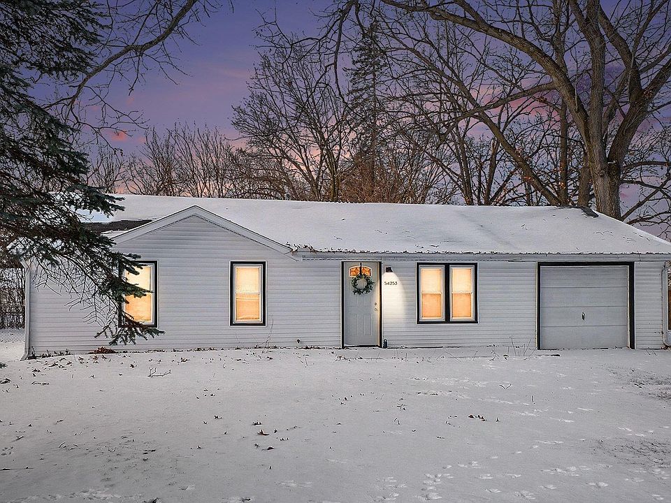 1st image of 54253 Northwood Dr