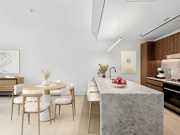 165 Lexington Ave APT 4F, New York, NY 10016