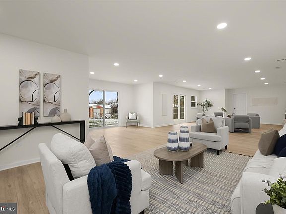 3rd image of 2025 Greengage Rd