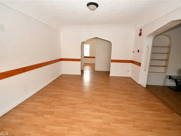 14103 Fonthill Ave — Photo 31
