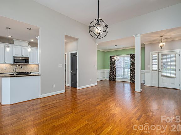 5th image of 2179 Brookberry Ln