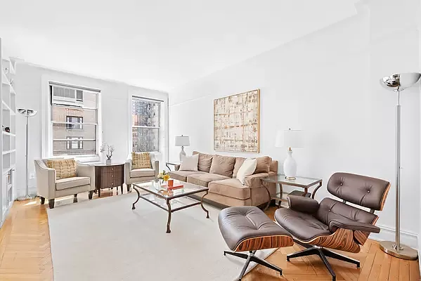 505 W End Ave APT 5B photo 1