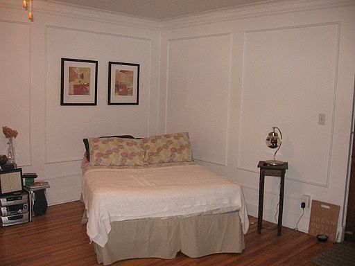 3rd image of 26 Dale St S APT 202