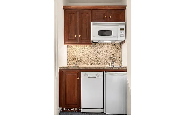 Sold by Douglas Elliman | media 4