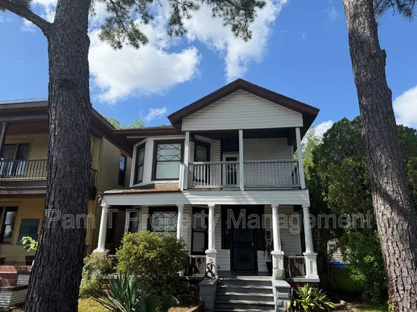 611 W 44th St, Savannah, GA 31405