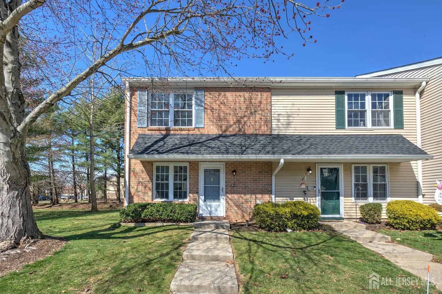 302 Palombi Ct photo 1