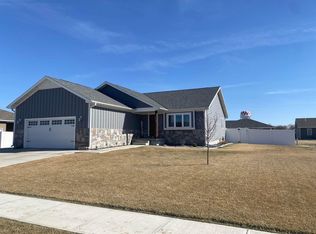 1107 26th St, Gothenburg, NE 69138