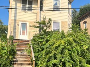 28 New St #2E, Catskill, NY 12414