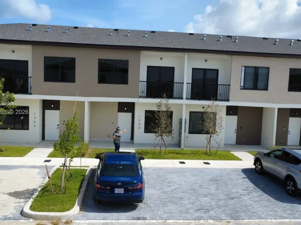 1305 NW 4th Ter, Florida City, FL 33034