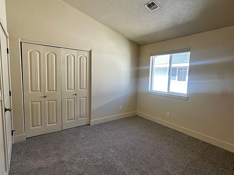 20159 Merriewood Ln — Photo 22