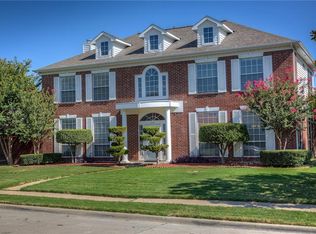 8109 Luna Dr, Rowlett, TX 75088