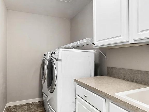 2nd image of 34214 SE Moses St