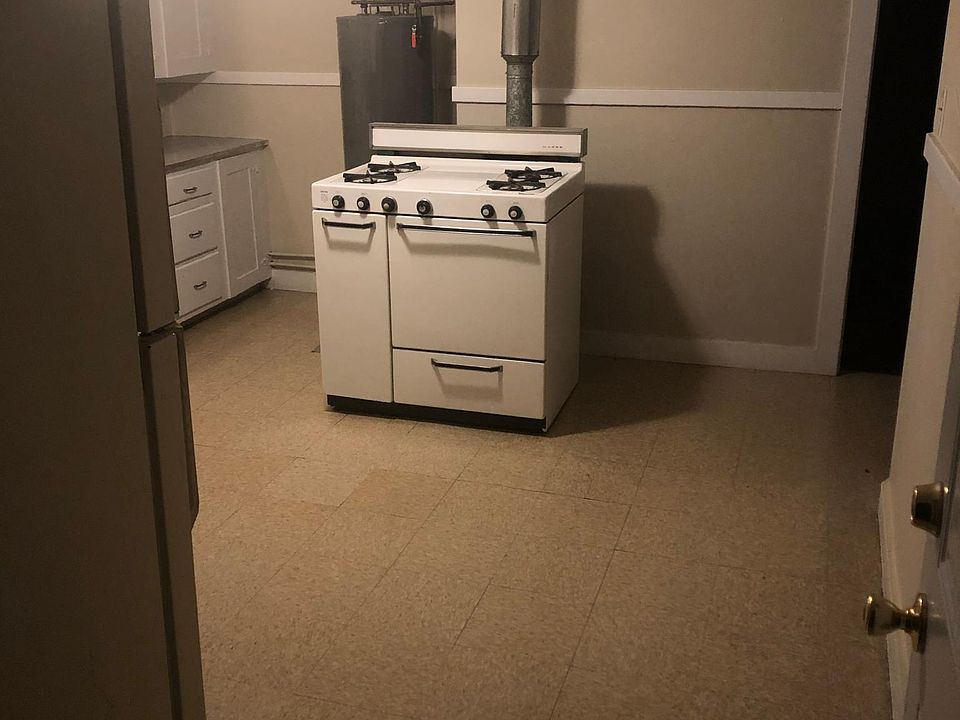 100 Howe St, Marlborough, MA 01752 Zillow