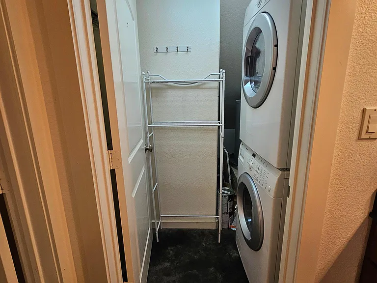 2528 Wedglea Dr — Photo 14