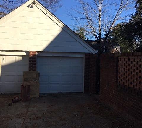 shared garage space