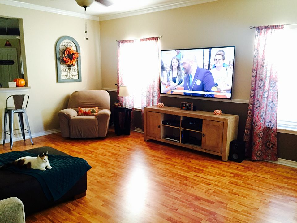 1st image of 6542 Bauer Dr