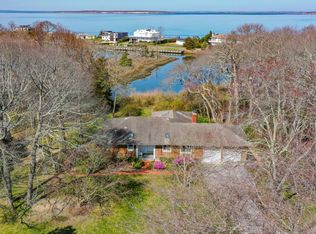 63 Lake Dr, Southampton, NY 11968