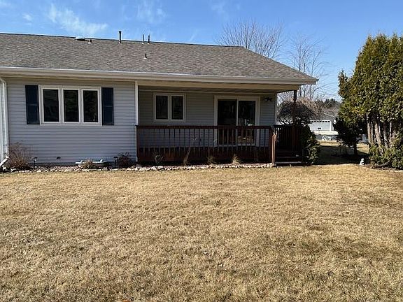 4th image of 1711 Blue Heron DRIVE