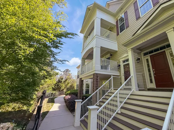 10210 Sablewood Dr APT 107, Raleigh, NC 27617