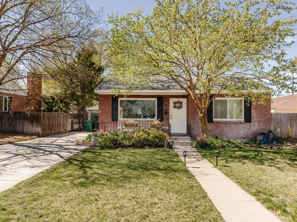 871 N Hillcrest Ave E, Logan, UT 84321