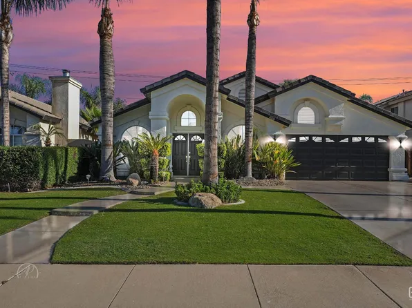 10214 Crandon Park Dr, Bakersfield, CA 93312