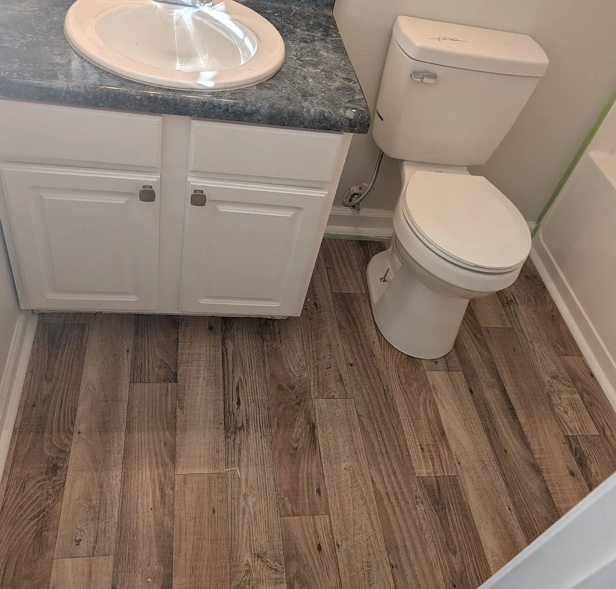 3 bed, 1152 sqft, $1,300 — Photo 2