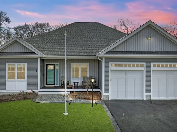 1 Kyle Jacob Rd, Westport, MA 02790