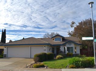 8813 Mountbatten Way, Elk Grove, CA 95624