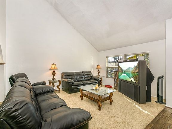 4th image of 6057 Peridot Ave