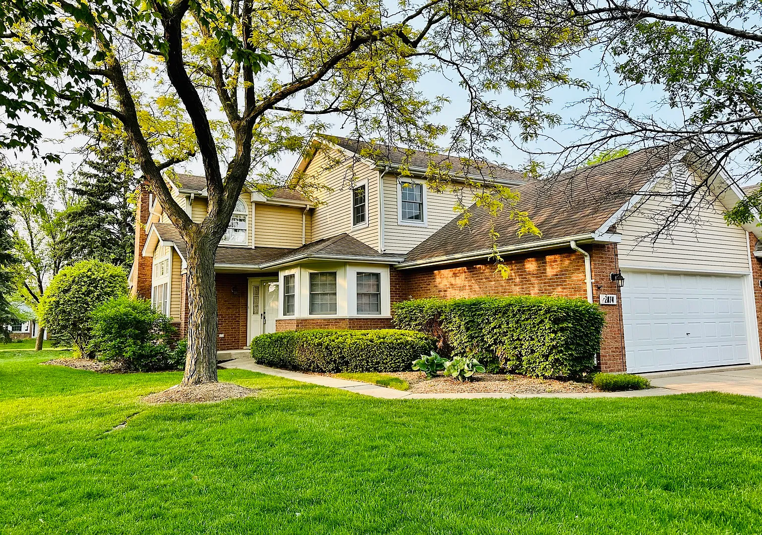 2874 Aster Ln photo 1