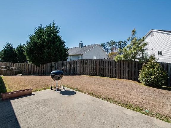 3rd image of 1531 Jami Hollow Way