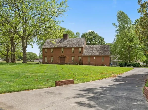 118 Azalea Cir, Bermuda Run, NC 27006