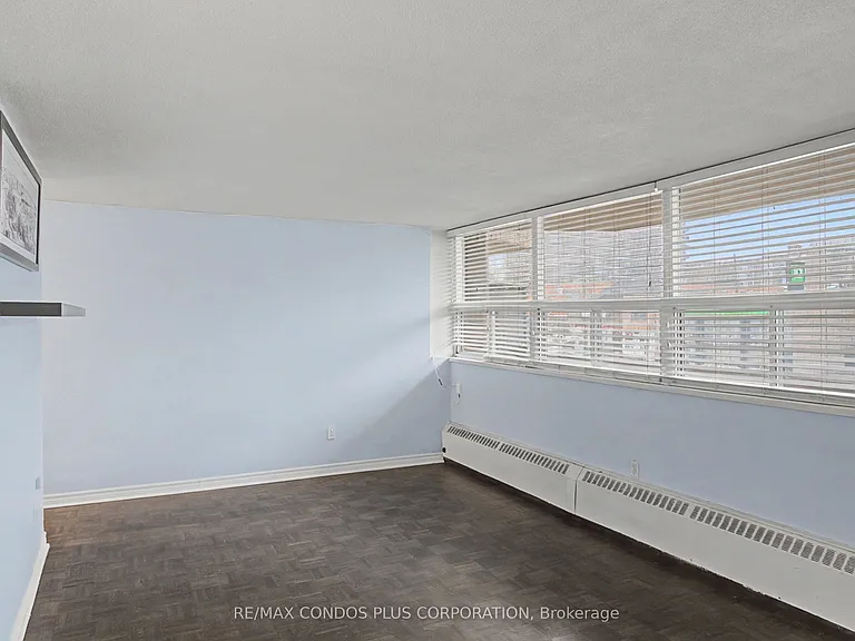 5949 Yonge St #208 — Photo 6