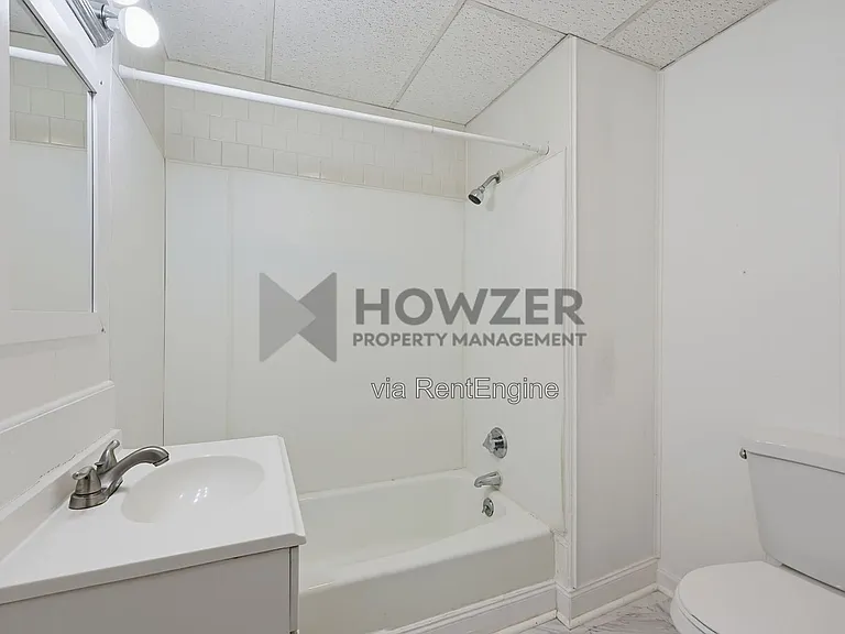 116 Clark St #1 — Photo 4