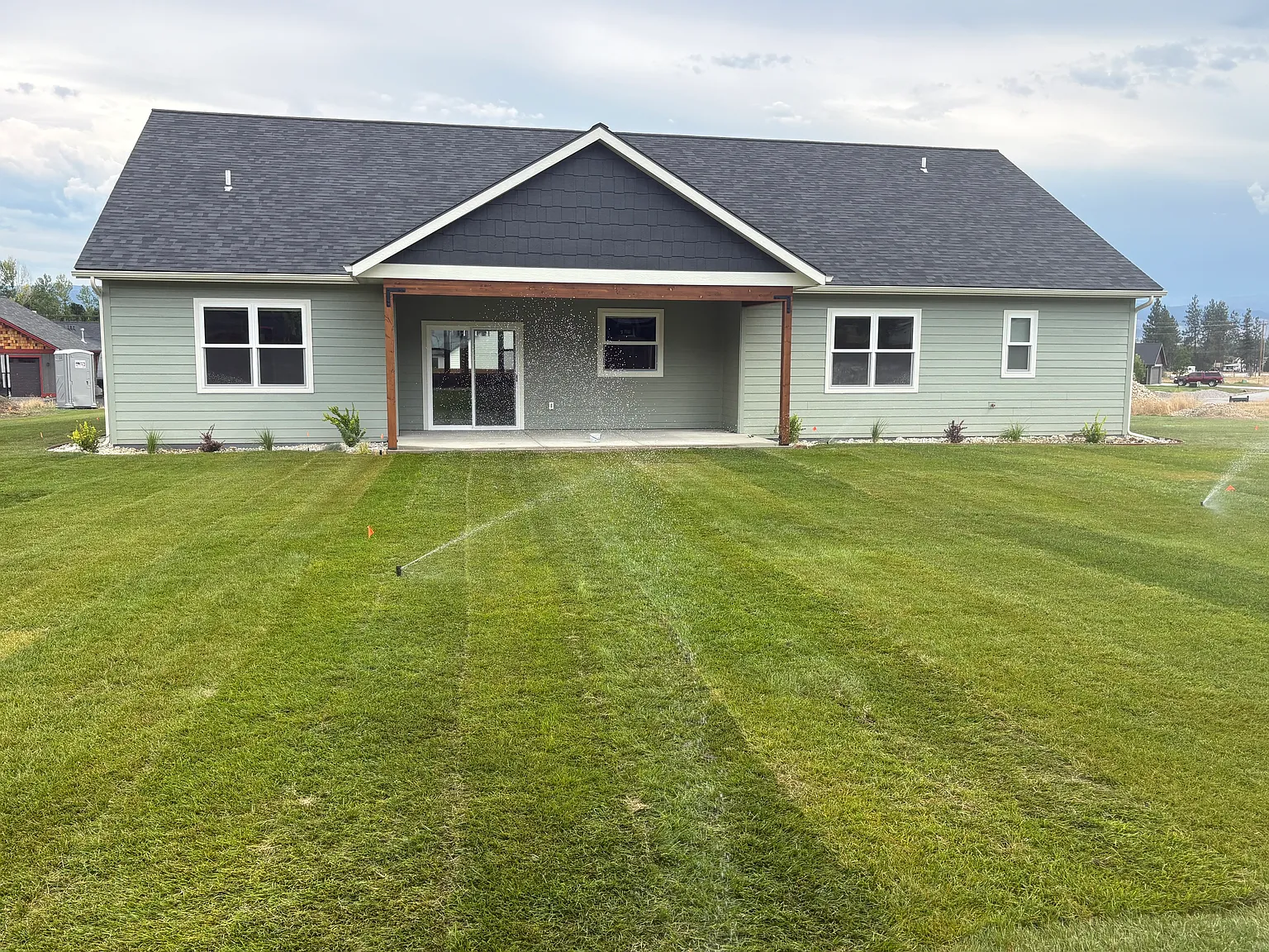 4 bed, 2200 sqft, $2,995 — Photo 1