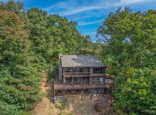 677 White Oak Mountain Rd, Columbus, NC 28722