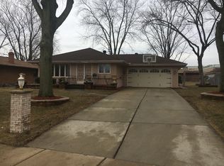 1231 Comet Dr, Aurora, IL 60505
