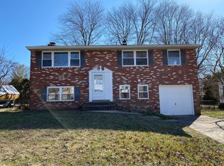 905 Rockmoss Ave, Newark, DE 19711