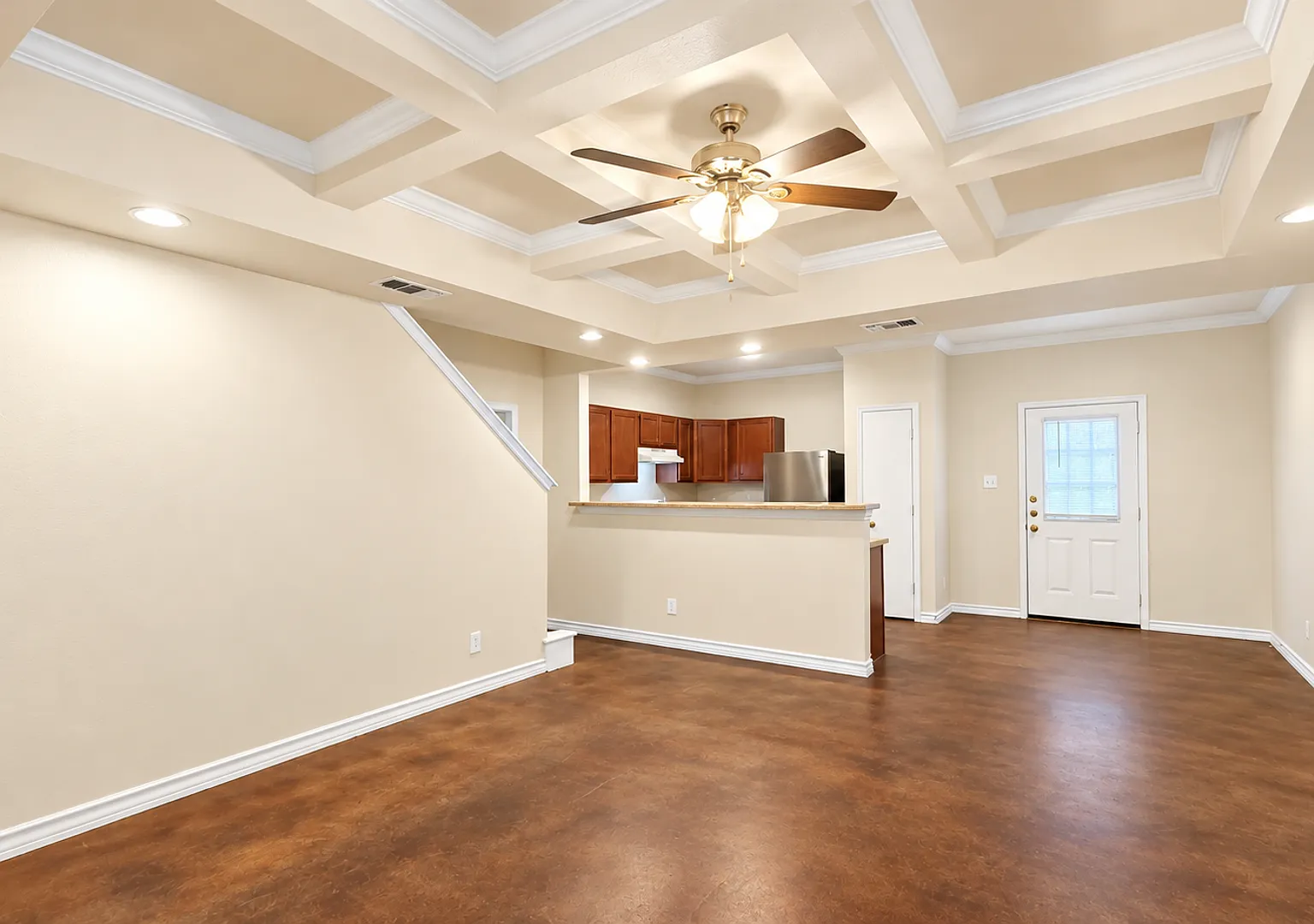 The Gardens at The Summit~Three Bedroom Townhome~Garage~Backyard — Photo 3