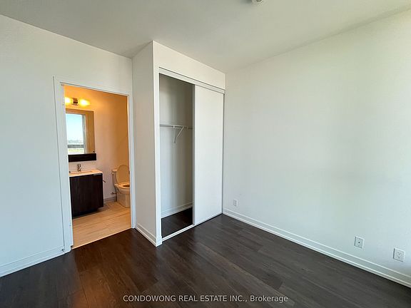 4th image of 898 Portage Pkwy #2305