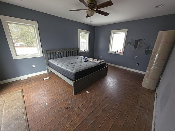 5th image of 11 Back Brooks Road