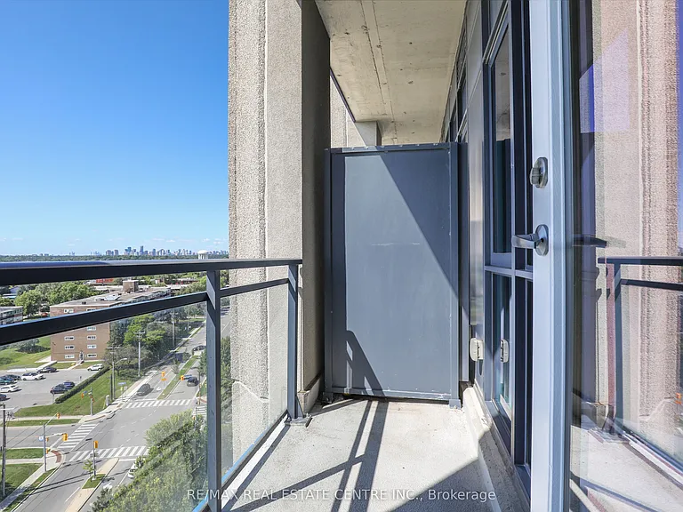 75 The Donway W #1110 — Photo 25