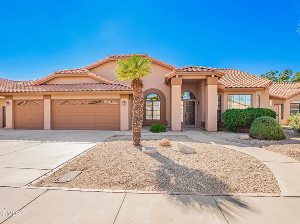 1517 W Islandia Dr, Gilbert, AZ 85233