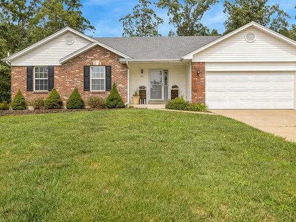 23 Hawthorne Hills Dr, Warrenton, MO 63383