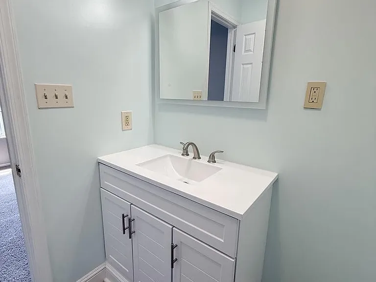 9424 Sea Breeze Ct — Photo 20