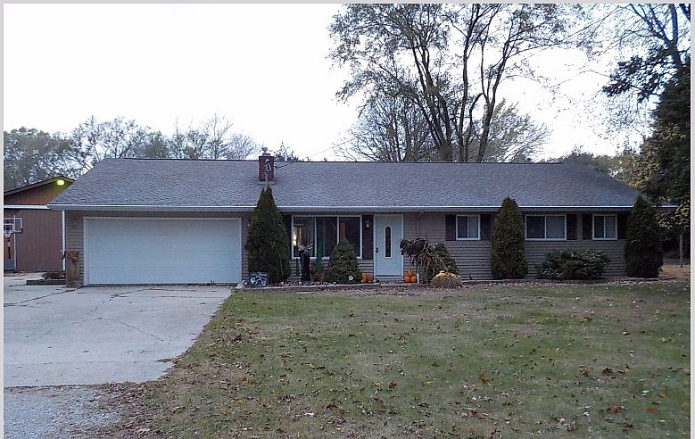 1st image of 3935 Meadow Dr