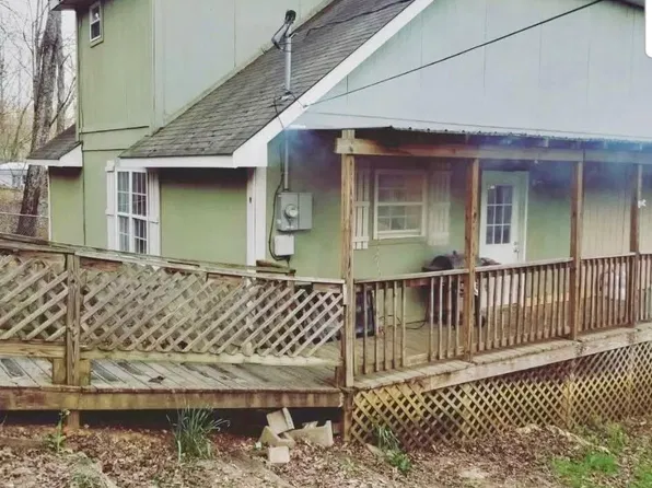 165 Range Gap Rd, Trenton, GA 30752